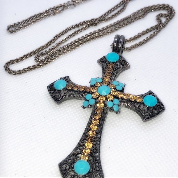Vintage Jewelry - Vintage Turquoise Rhinestone Cross Necklace Vintage Jewelry - Vintage Turquoise Rhinestone Cross Necklace
